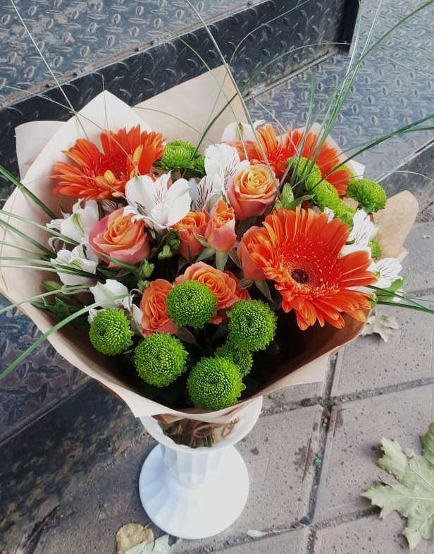 Букет цветов из: Герберы, Хризантемы, Альстромерии и Розы в Пуршево