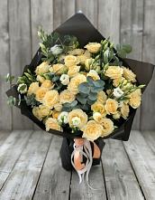 Букет цветов из:  Розы и Лизиантусы #REPLACE_PRED# Пуршево