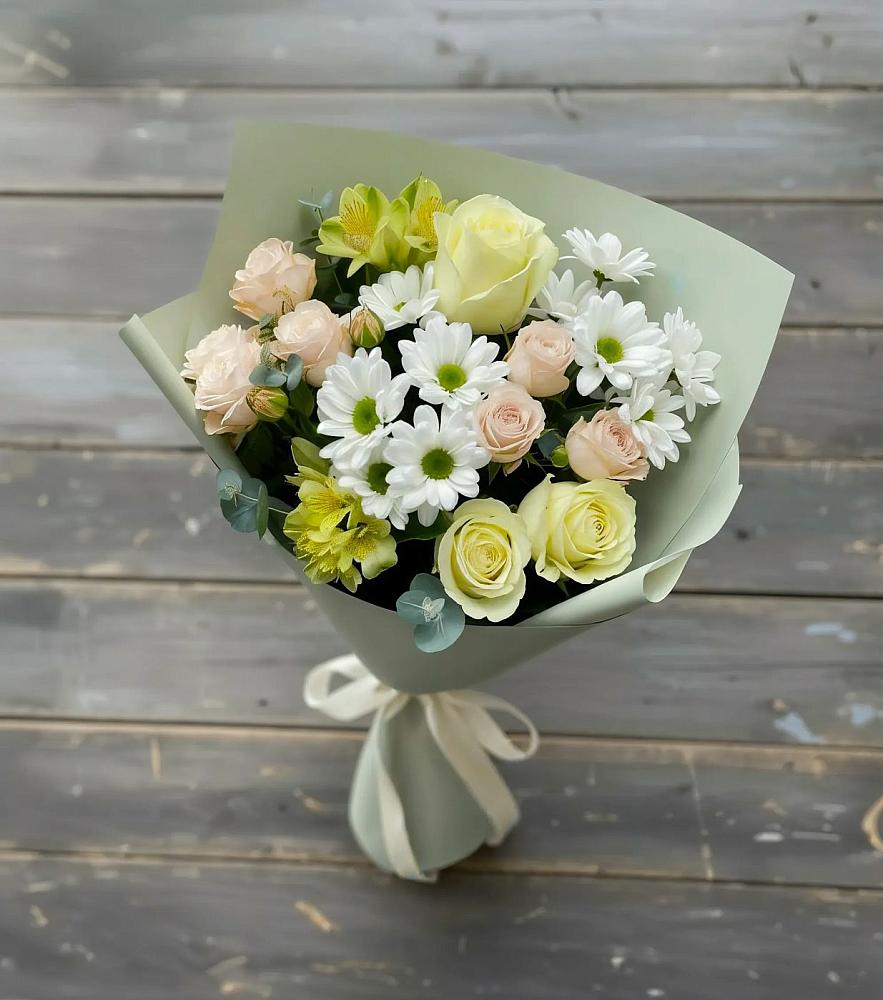 Букет цветов из: Альстромерии, Розы и Хризантемы в Пуршево