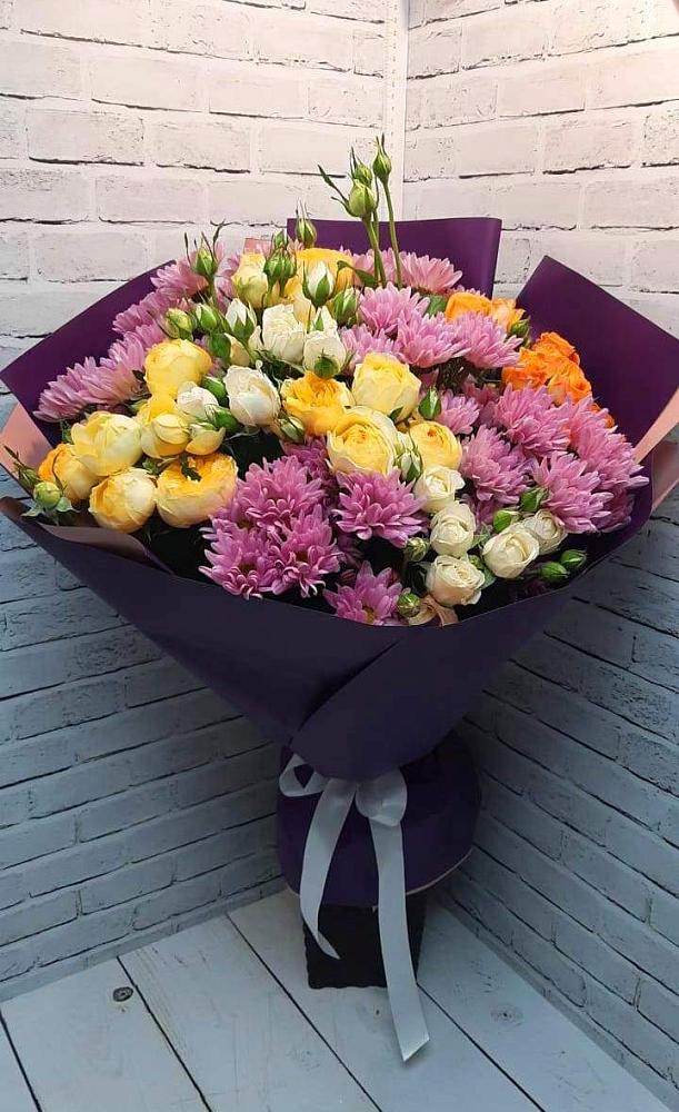 Букет цветов из: Хризантемы и Розы в Пуршево