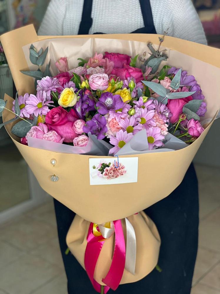 Букет цветов из: Хризантемы, Гвоздики и Альстромерии в Пуршево