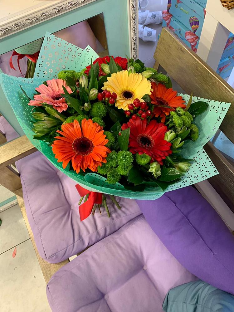 Букет цветов из: Герберы, Хризантемы и Альстромерии в Пуршево