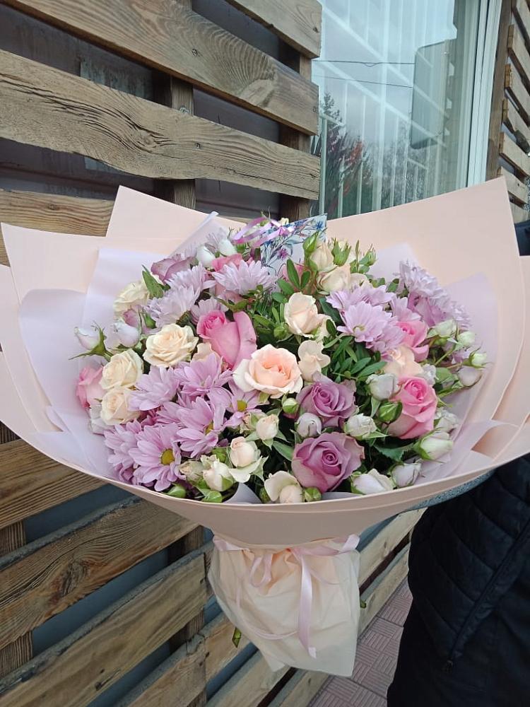 Букет цветов из: Розы и Хризантемы в Пуршево