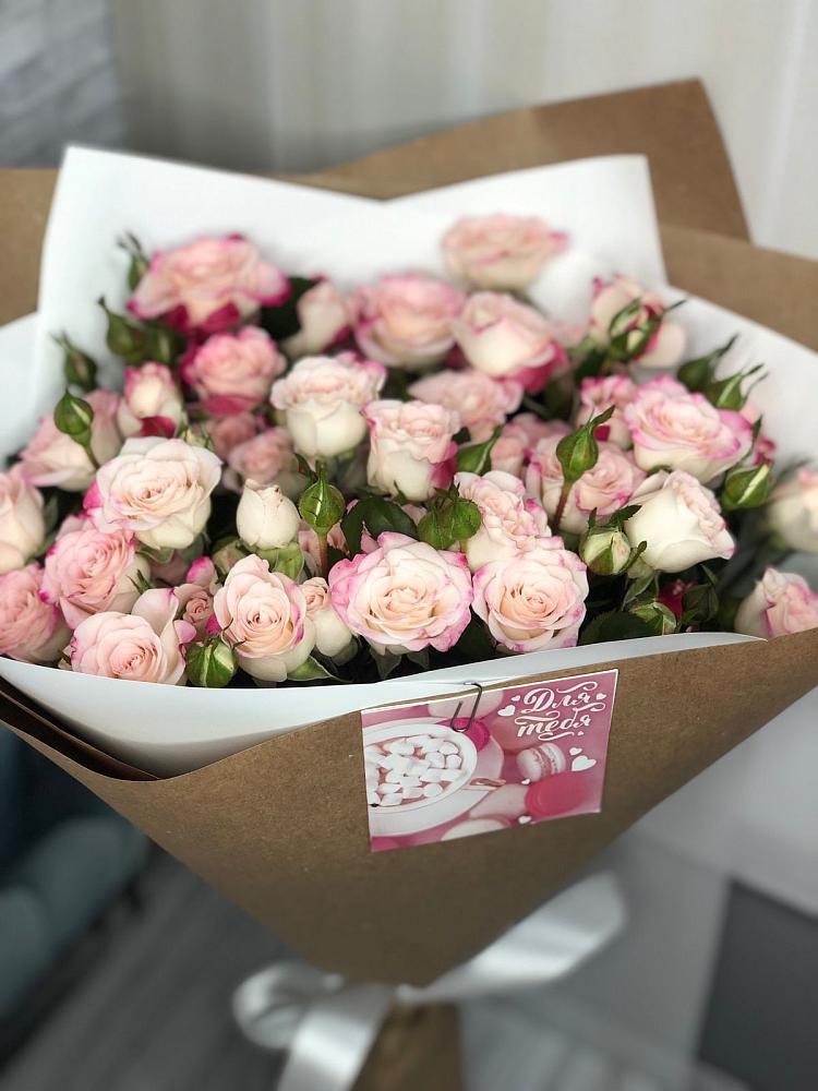 Букет цветов из: Розы в Пуршево