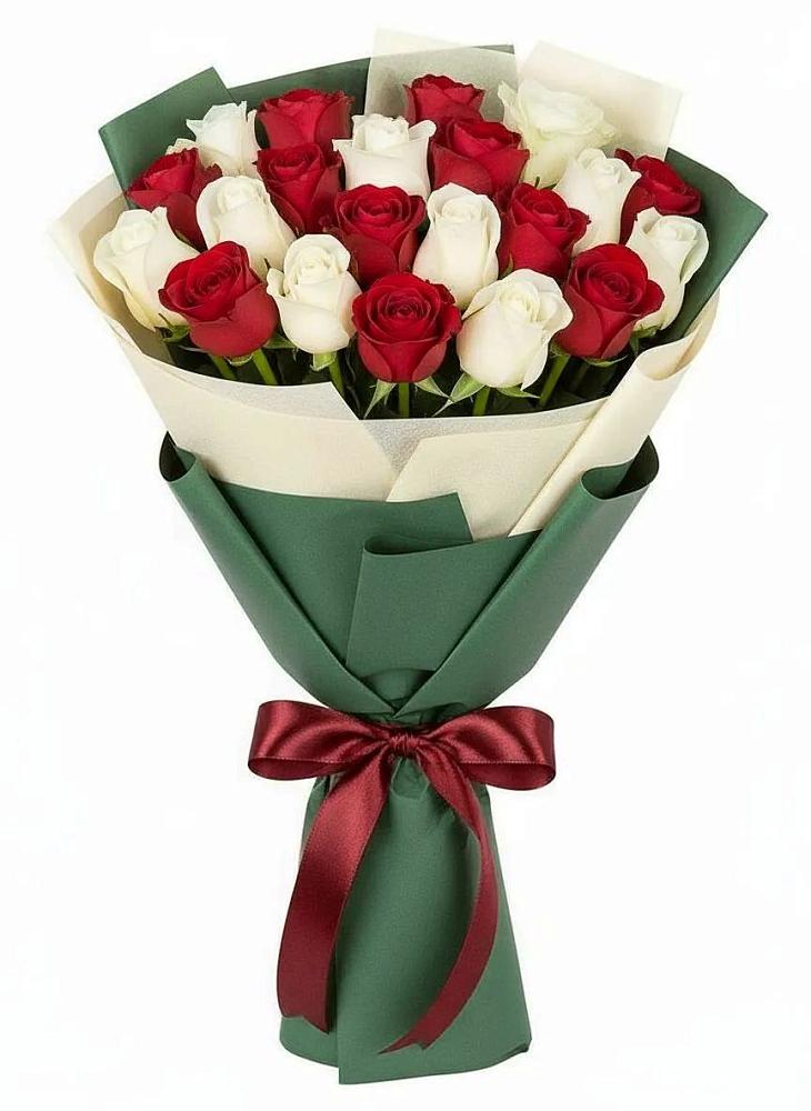 Букет Микс из красных и белых роз в Пуршево