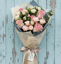 Букет цветов из:  Розы в Пуршево