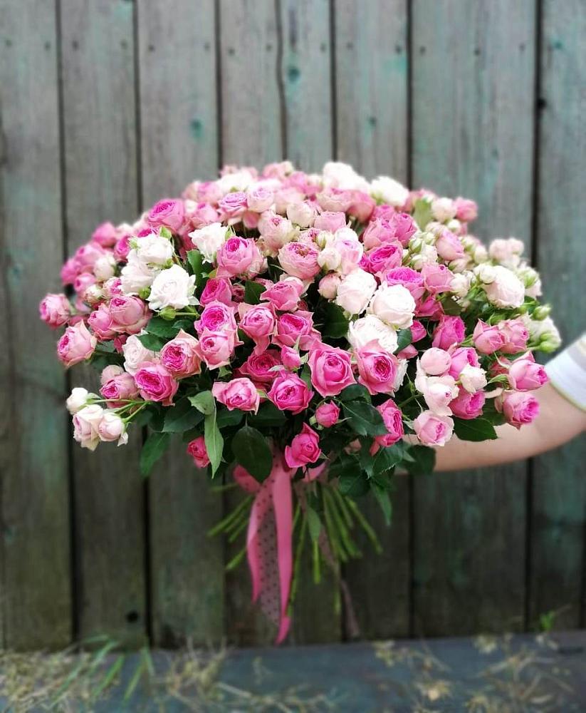 Букет Розовые кустовые розы Натали и Лав Лидия в Пуршево