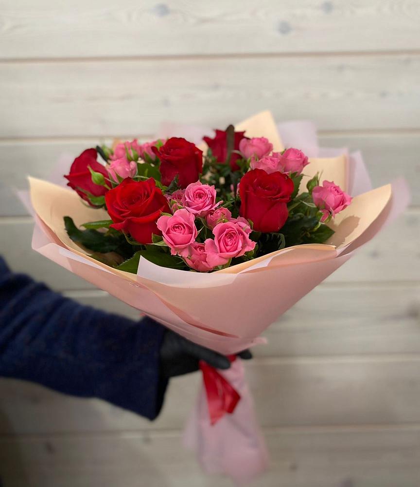 Букет цветов из: Розы в Пуршево