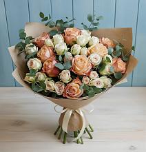 Букет цветов из:  Альстромерии и Розы в Пуршево