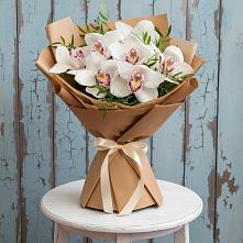 Букет цветов из:  Орхидеи и Розы в Пуршево